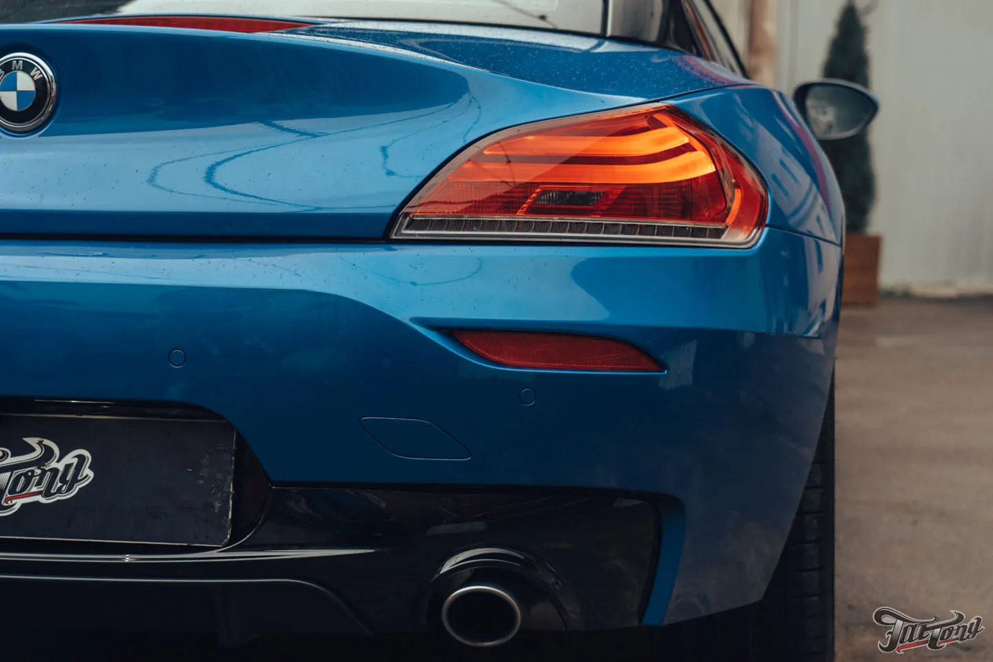Кузовной ремонт, покраска и детейлинг для шикарного BMW Z4